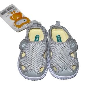🌟NWT🌟 BMCITYBM Mesh First Walker Gray Baby Shoes - Baby Size 4